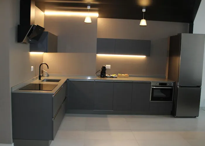 アパート Space Loft - Close To M5 Subway - Free Parking - Sky & Netflix Tv ミラノ