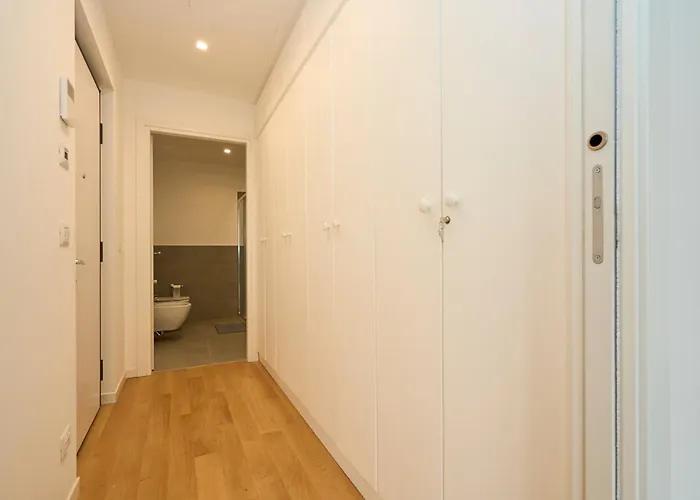 Luxury Design - 20 Minutes From Duomo-navigli Apartman Milánó