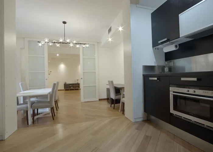 Trilocale Centro ミラノ