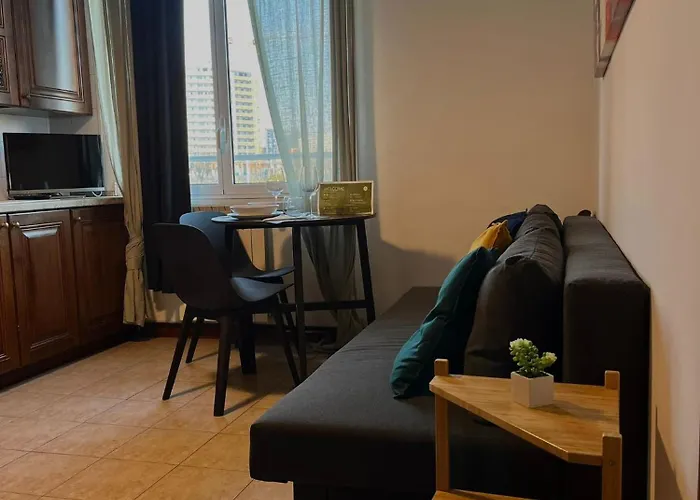 Guest Planet - Zona Bicocca Intero Apartment *