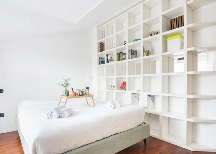 Easylife - - Garigliano 10 - Isola 公寓
