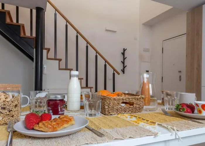 Loft-hosted By Sweetstay * ميلان