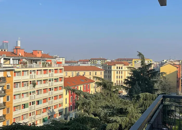 Luminoso Vista San Siro * 밀라노