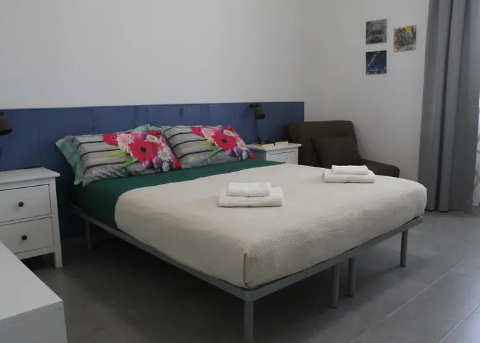 Naviglio 53 * Milano