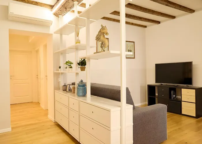 Retreats Porta Romana アパート *