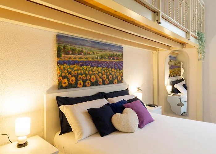 Titty House - Crocetta Apartment *