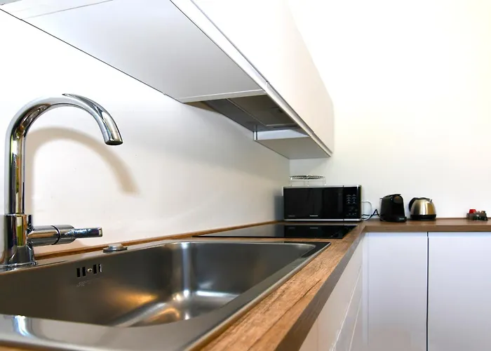 Apartment Fond. Prada-ieo Elegante Con *