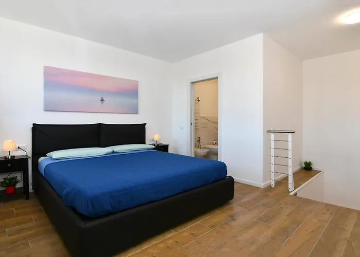 Fond. Prada-ieo Elegante Con Apartment *