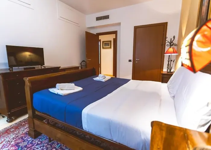 Ampia Oasi A Porta Venezia: Casa In Centro * Milan