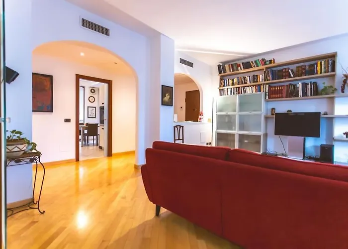Ampia Oasi A Porta Venezia: Casa In Centro * Milan