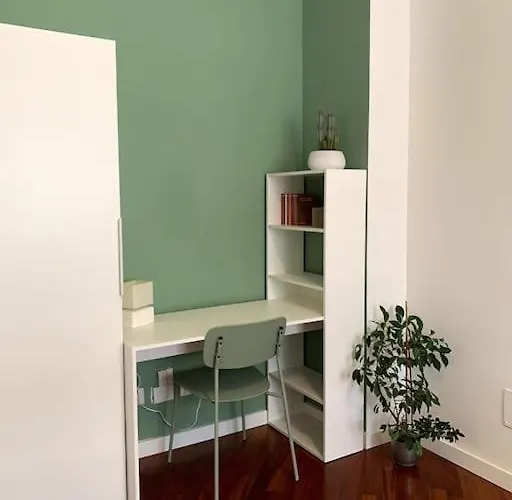 House - 20 Min From Center, Free Wifi And Private Parking Apartman *