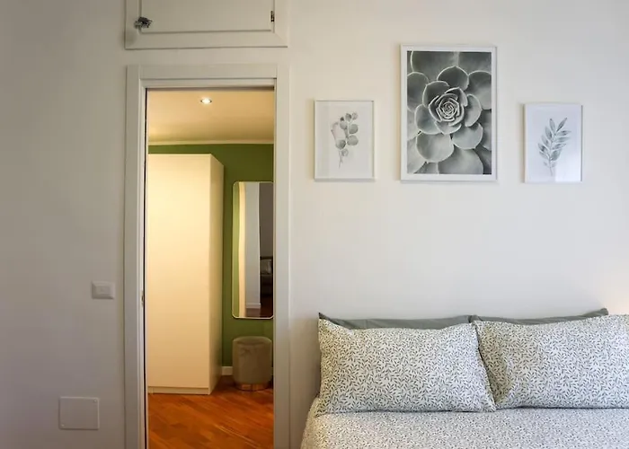 Apartman House - 20 Min From Center, Free Wifi And Private Parking Milánó