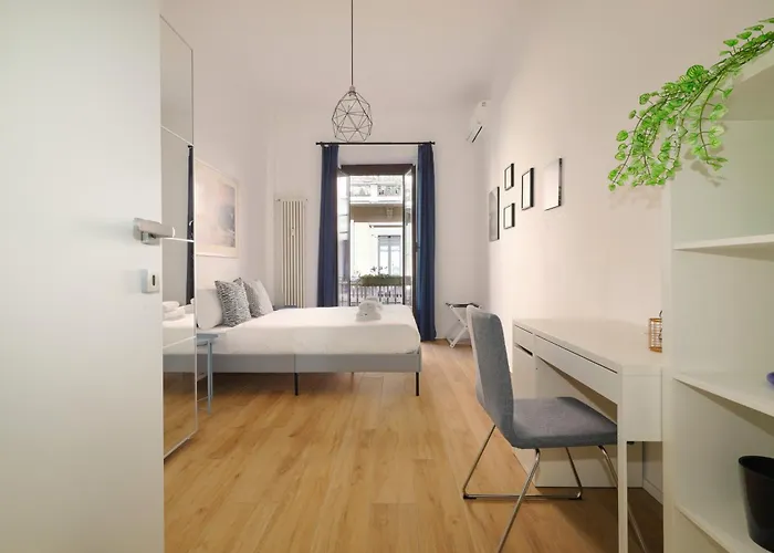 Apartment Just Urban - Sunny 2br Flat In The Heart Of - M2 And M4 Metro