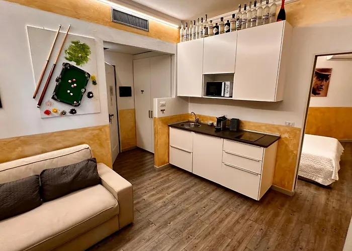 Admiral 4*