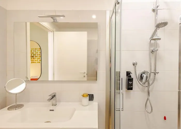 Urban House - Exclusive Park House Navigli Center Milan