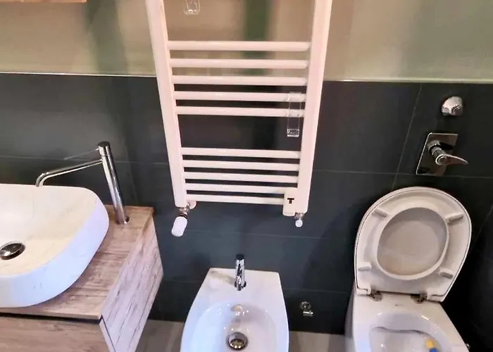 Gæstehus Casa Mafalda - In Near Naviglio Grande Milano