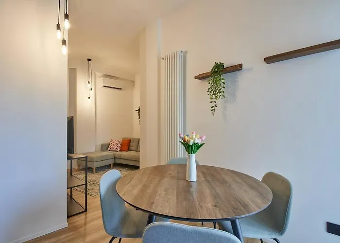 Cozy San Siro Stadium & Escape Appartement Milaan