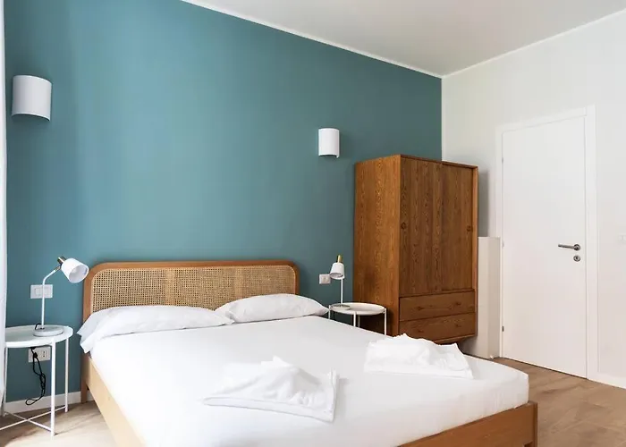 Apartment Youhosty - Ticinese 1 Milan