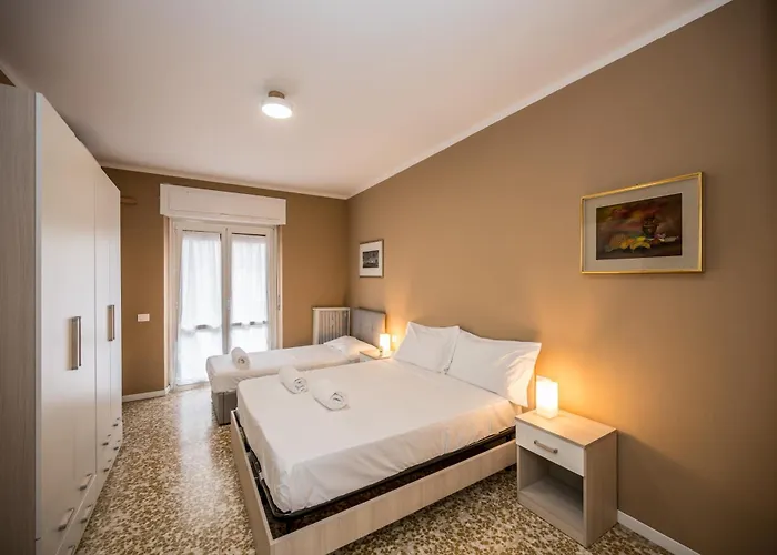 Shortmi Canonica Apartmán *