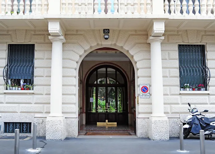 Giovio Duplex アパート ミラノ