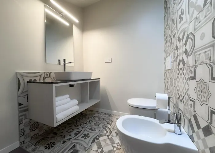 Comecasa Duomo Exclusive 2 Bedrooms Apartment Mailand