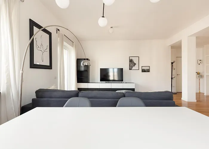 Apartman Guesthost - Bright *