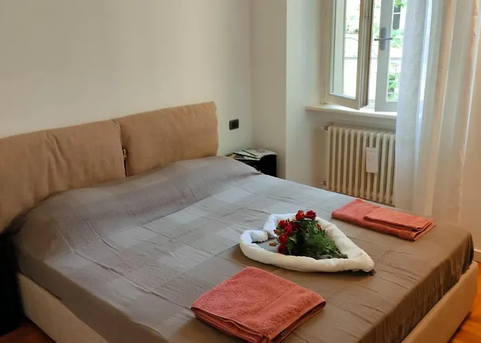 Esclusive & Elegant Loft, Duomo 10 Minutes * מילאנו