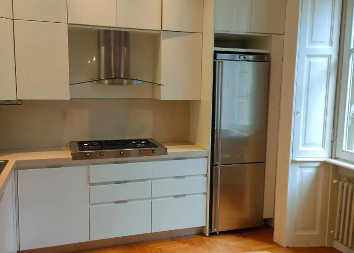 Esclusive & Elegant Loft, Duomo 10 Minutes * מילאנו