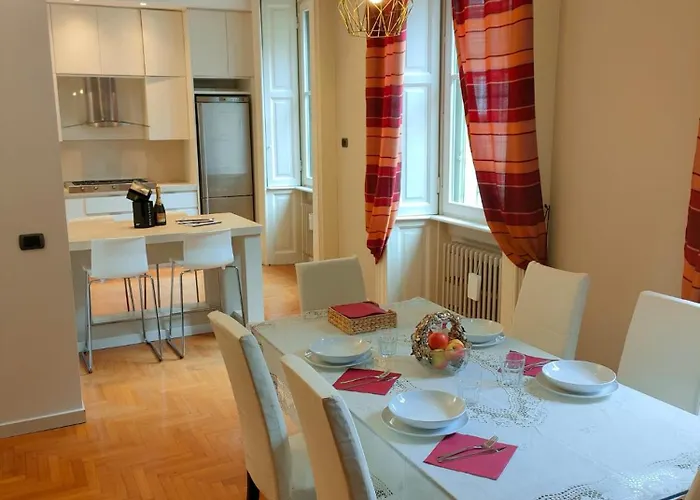 Esclusive & Elegant Loft, Duomo 10 Minutes * מילאנו