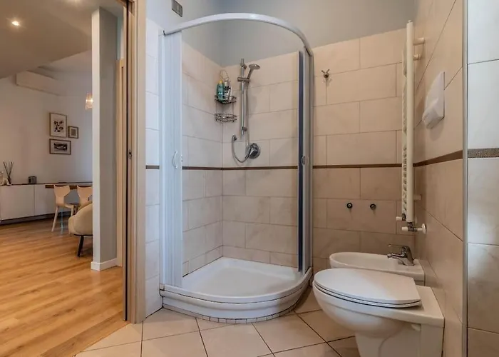 Design Experience Flat - 5 Min Loreto Милан