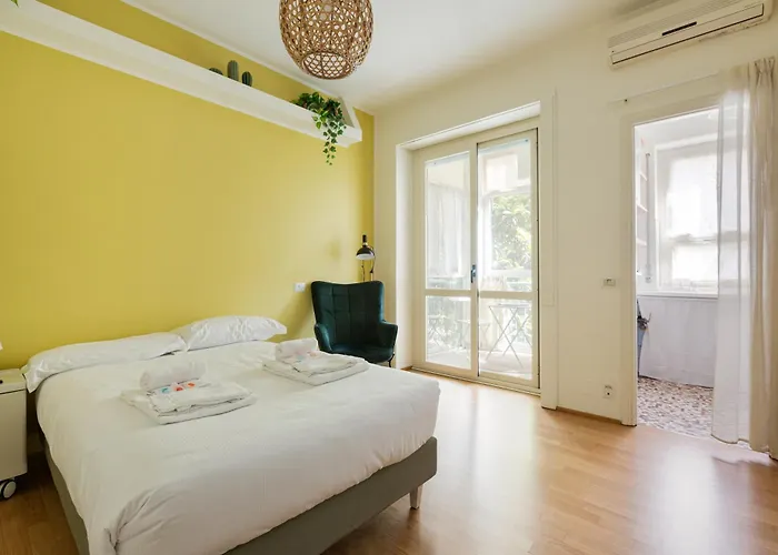 Gerusalemme M5 Yellow With Closed Balcony! * Милан