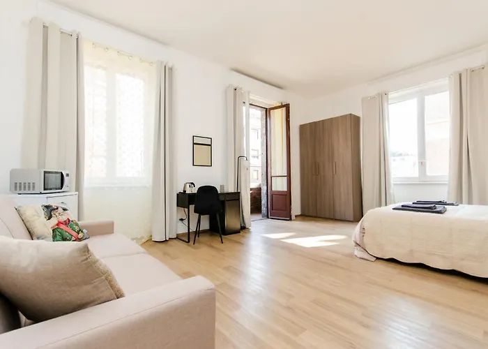 Πανσιόν Beige *