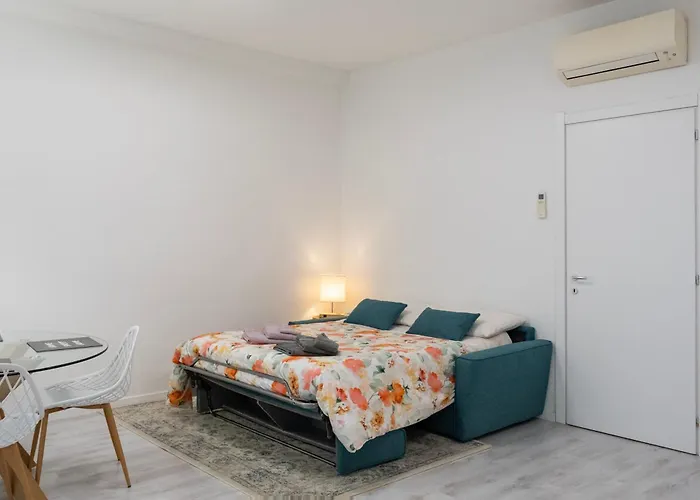 Casa Mila Апартаменты *