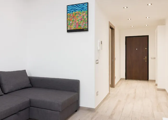 Nuovissimo Attico 17esimo Piano, 10 Posti Letto * Milán