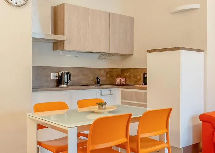 Apartman Easy Isola Milánó