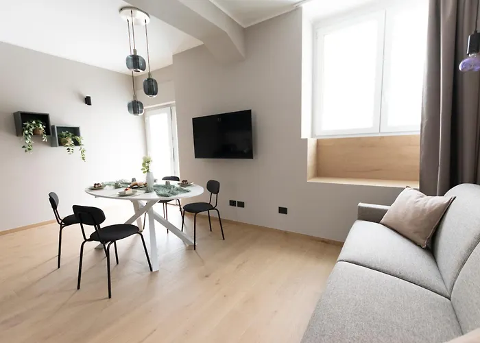 Ihost Luxury -free Parking- Plana 6 * Milano