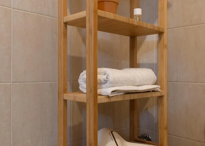- Martesana Easy House * Milán