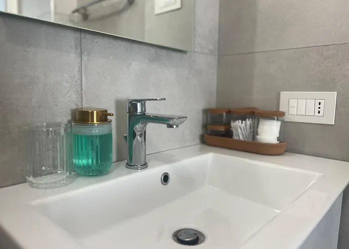 Apartamento Regina In Melegnano - Wifi, Breakfast Box And Terrace