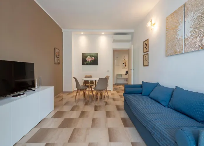 Xenia - Luminous In Citylife Apartamento *