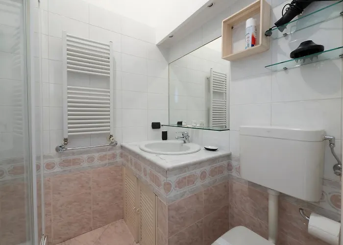 Xenia - Colorful In Fiera Area Apartman Milánó
