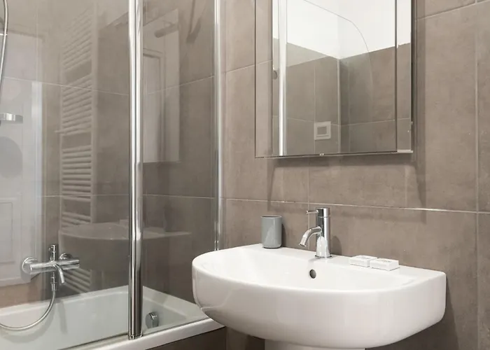 Appartamento Easylife-appartamento Con Terrazzo In Porta Romana *