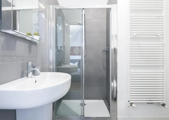 Easylife-appartamento Con Terrazzo In Porta Romana * Milano
