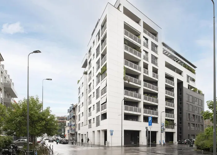 Appartamento Easylife-appartamento Con Terrazzo In Porta Romana Milano