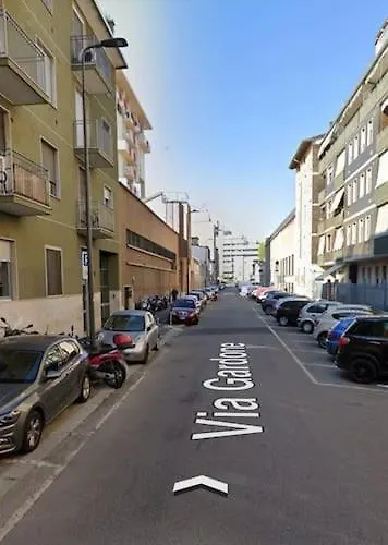 Lovely In Prada District 아파트 밀라노