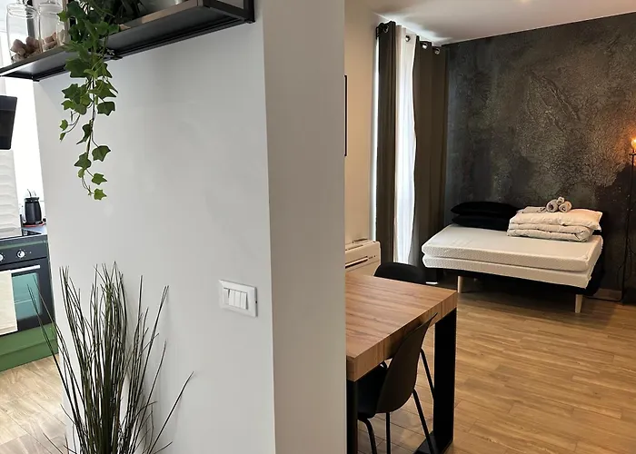Repetti Design - 10 Min To Centre & Airport * Milano