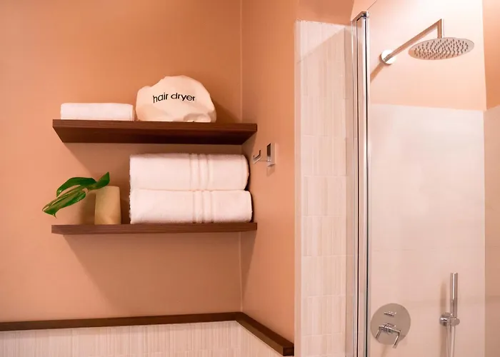 Pensión Ca Bela - Susa 3*