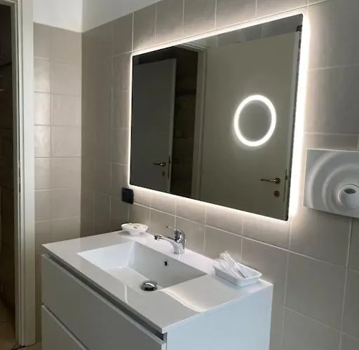 Accogliente - Милан