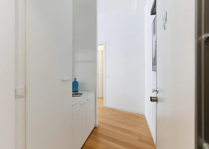 The Rent - Modern One Bedroom In San Babila Appartamento *