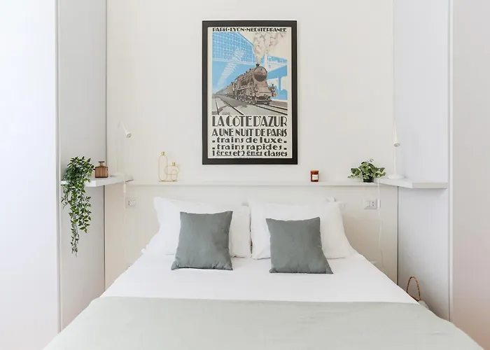 Appartamento The Rent - Modern One Bedroom In San Babila Milano
