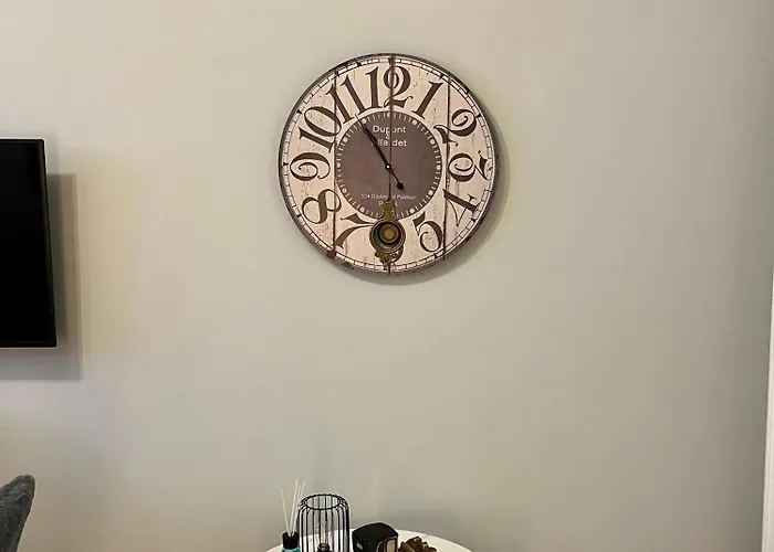 בית נופש Residenza Elegante - A 5 Fermate Dal Duomo מילאנו